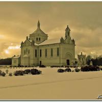 La chapelle sous la neige